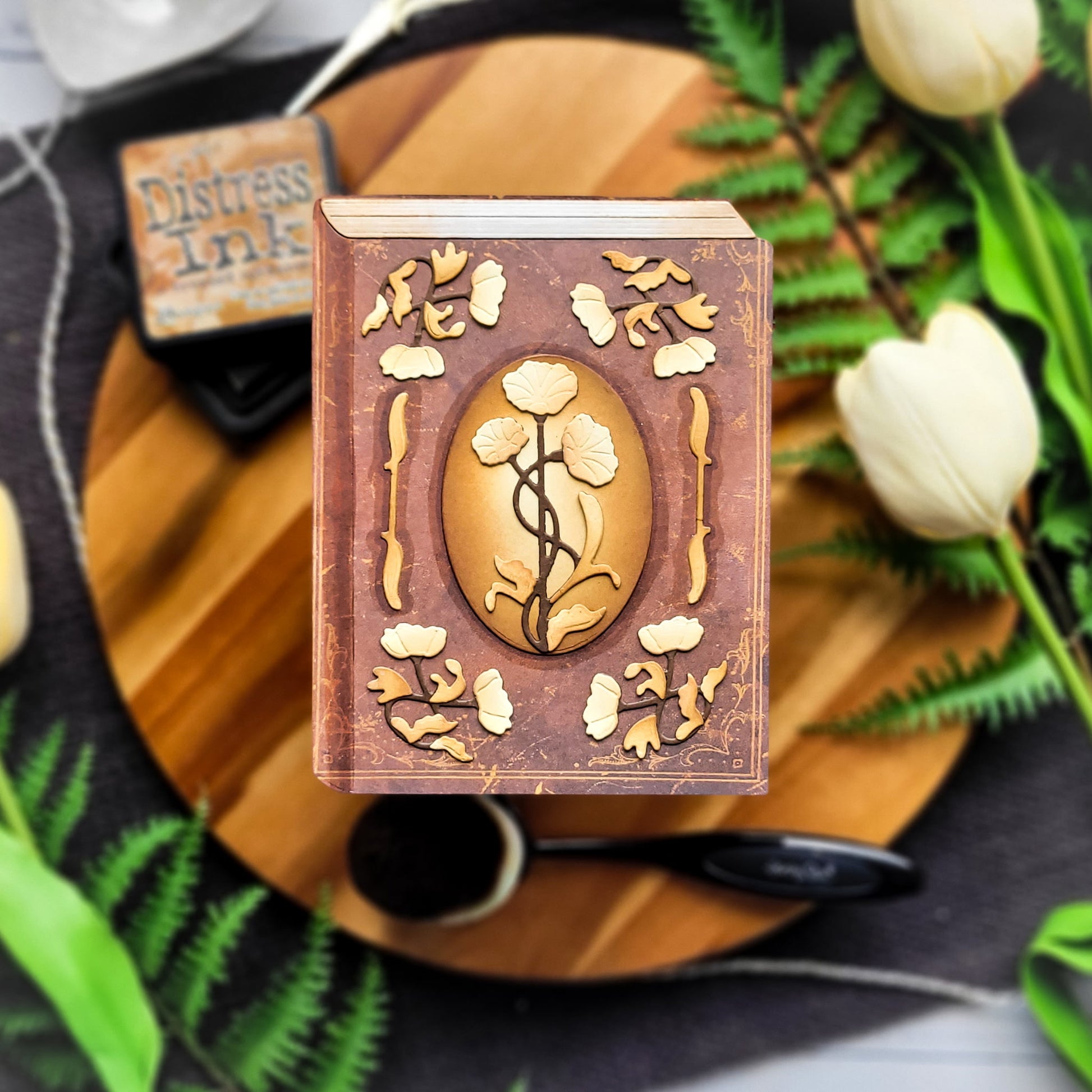 May 2026 Books Stacked Stories - Candle Making Books For Beginners recensione e prezzo